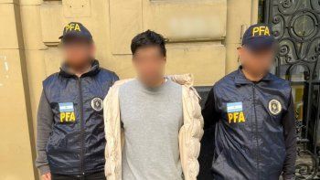 insolito: fue a retirar su certificado de antecedentes penales y lo detuvieron por robo insolito: fue a retirar su certificado de antecedentes penales y lo detuvieron por robo