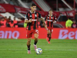 en un partido lleno de polemicas, el river de coudet vencio a huracan en el duco en un partido lleno de polemicas, el river de coudet vencio a huracan en el duco