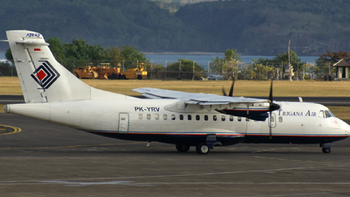 sigue el misterio del avion de indonesia: creen que se estrello contra un montana sigue el misterio del avion de indonesia: creen que se estrello contra un montana