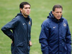 Juan Román Riquelme y Miguel Ángel Russo
