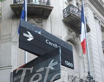 Realizaron una besada masiva en apoyo al matrimonio gay