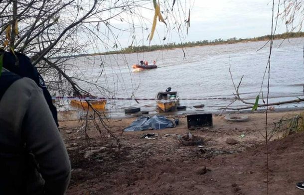 Naufragio en el Río Paraná: murió un hombre y otros cuatro están desaparecidos