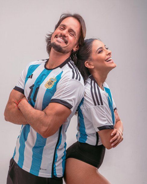 Celeste Muriega y Christian Sancho festejaron el triunfo de la Selección Argentina con un desnudo total