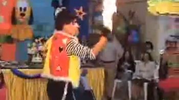 un mago peruano quemo viva a su paloma en pleno show un mago peruano quemo viva a su paloma en pleno show