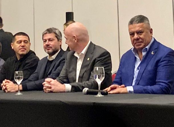 Sorpresa: Riquelme, presente en la reunión entre Tapia, Infantino y dirigentes de la LPF