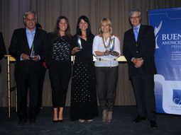 ¿que publicidad fue premiada por ser la mejor del ano? ¿que publicidad fue premiada por ser la mejor del ano?