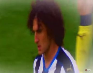 Jugador de la Selección Argentina metió un golazo de taco y en contra