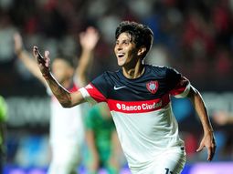 con un gol agonico de barrientos en el descuento, san lorenzo lo dio vuelta con un gol agonico de barrientos en el descuento, san lorenzo lo dio vuelta