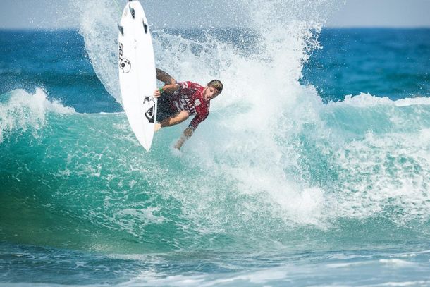 El sueño argentino: Santiago Muñiz, listo para llegar a la elite del surf