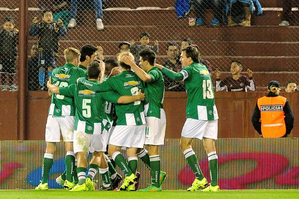 Con un golazo de Cuero, Banfield le ganó a Lanús
