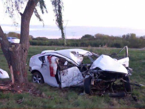 Accidente fatal en Ruta 9: un hombre murió tras chocar su auto contra un árbol