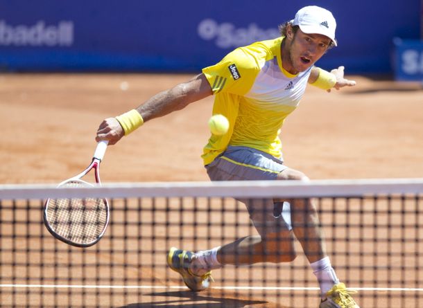 Juan Mónaco comenzó con el pie derecho en Barcelona
