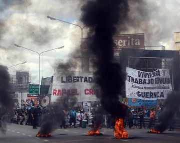 Movilizaciones y cortes en los accesos a la Ciudad: piden la liberación de un dirigente