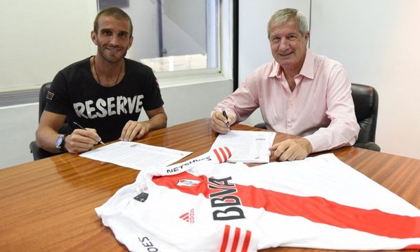 Iván Alonso firmó con River: así juega el delantero que pidió Gallardo