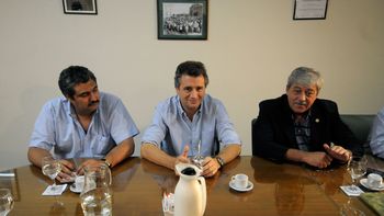 la mesa de enlace decidio no hacer paro y convoco al dialogo la mesa de enlace decidio no hacer paro y convoco al dialogo