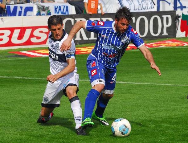 Gimnasia no pudo con Godoy Cruz y es el único escolta