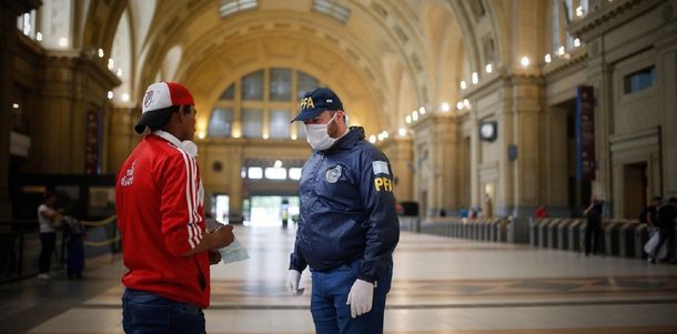 Las Fuerzas Armadas controlan el cumplimiento de cuarentena