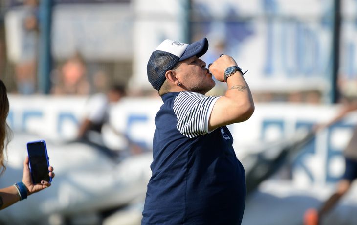 Coronavirus: Maradona&nbsp;llam&oacute; a respetar la cuarentena