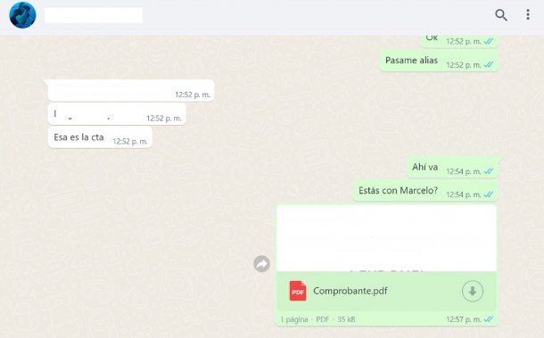 Un cura simuló caer en una estafa, envió el comprobante y se volvió viral