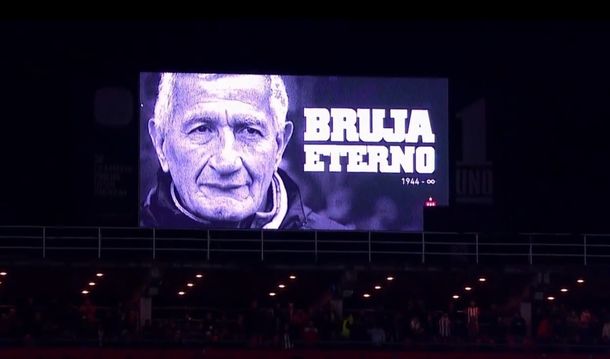 El emotivo homenaje de Estudiantes a Juan Ramón Verón en la previa ante Carabobo