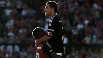 escandalo: un jugador de newells, de fiesta hasta las 6 de la manana