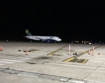 El avión en el que tenían planeado viajar Belgrano