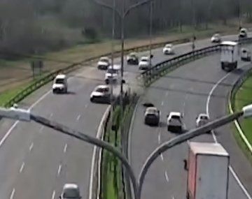 Motociclista murió tras ser embestido por conductor borracho y atropellado por otro auto