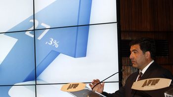 es impropio que la corte nos peticione por un particular es impropio que la corte nos peticione por un particular