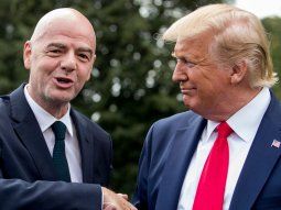 Gianni Infantino junto a Donald Trump. Gianni Infantino junto a Donald Trump.