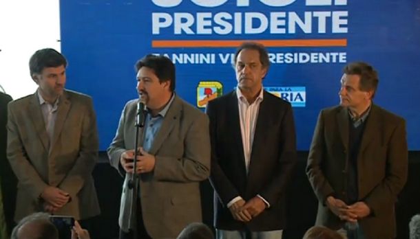 Closs en Radio 10: Será un honor ser el ministro de Turismo de Scioli