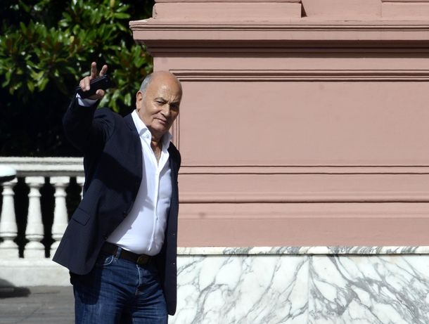 Momo Venegas, por Radio 10: En nuestra CGT no tenemos trabajadores que reclamen por despidos