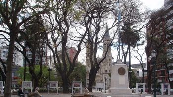 misterioso crimen en una plaza de palermo: piden colaboracion de testigos misterioso crimen en una plaza de palermo: piden colaboracion de testigos