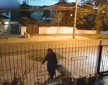 Descubren a una monja trasladando el cuerpo de una amiga en una valija