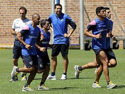 con riquelme en cancha, boca inicio la pretemporada con riquelme en cancha, boca inicio la pretemporada