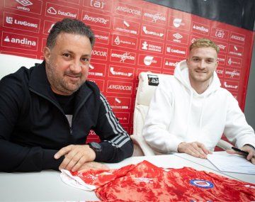 El primero adentro: el Bicho hizo oficial la llegada de Gondou