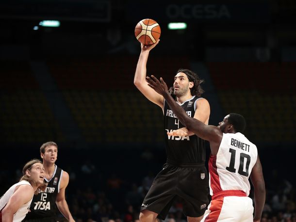 Con un Scola brillante, Argentina le ganó a Canadá y obtuvo su segundo triunfo en el Preolímpico