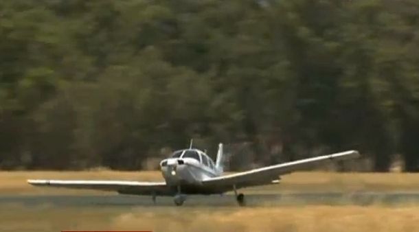 Piloto sale ileso de un aterrizaje de emergencia en su avioneta