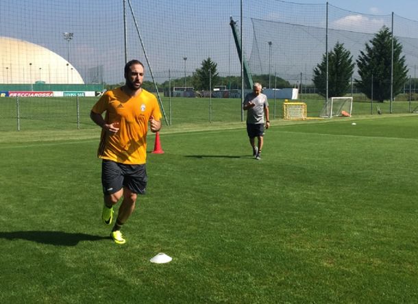 Gonzalo Higuaín entrenó por primera vez con la Juventus