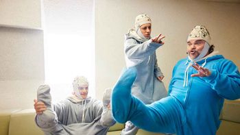 ca7riel y paco amoroso lanzaron un nuevo tema junto a jack black: goo goo ga ga ca7riel y paco amoroso lanzaron un nuevo tema junto a jack black: goo goo ga ga