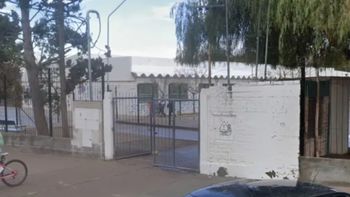 violencia en neuquen: un padre golpeo al companero de su hijo por un video de tiktok violencia en neuquen: un padre golpeo al companero de su hijo por un video de tiktok