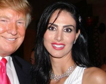 La ex Miss Brasil Nayla Micherif junto a Donald Trump
