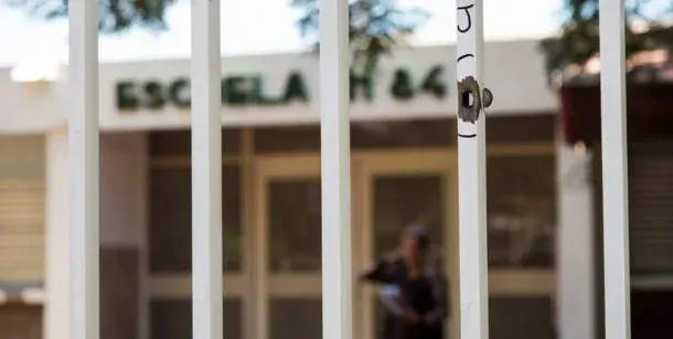 Rosario: balean una escuela y es el tercer ataque contra instituciones