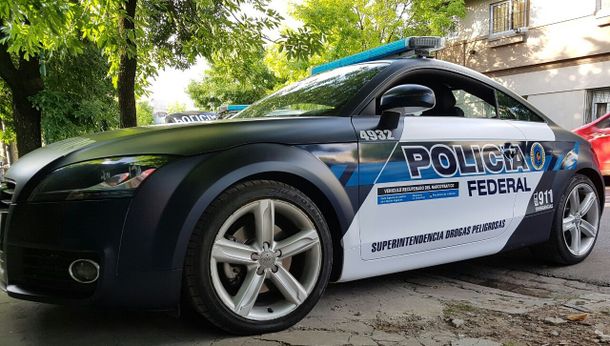 El Audi TT recuperado del narcotráfico y que ahora es un patrullero de la Policía Federal