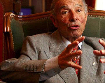 Un secretario oficialista