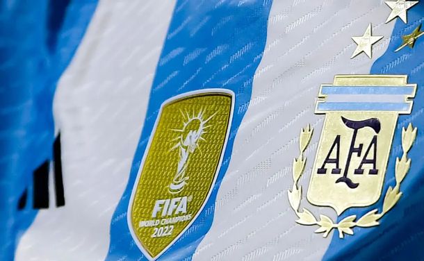 Argentina jugará ante Brasil sin el parche de campeón del mundo: el motivo