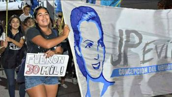 Cristina llamó a los papás de Micaela Cristina llamó a los papás de Micaela