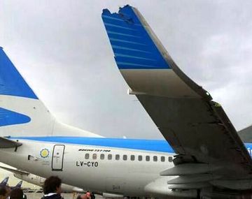 Recalde atribuyó a un error de la torre el roce de los aviones