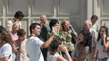 multan a empresas de celulares por mas de 370.000 pesos multan a empresas de celulares por mas de 370.000 pesos