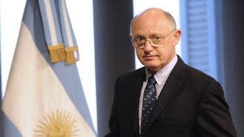 timerman critico al gobierno por el comunicado sobre alertas rojas sobre iranies timerman critico al gobierno por el comunicado sobre alertas rojas sobre iranies