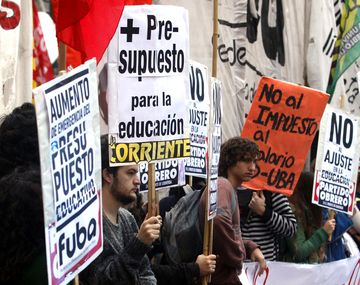 Primer piquete: FUBA corta Corrientes y Callao